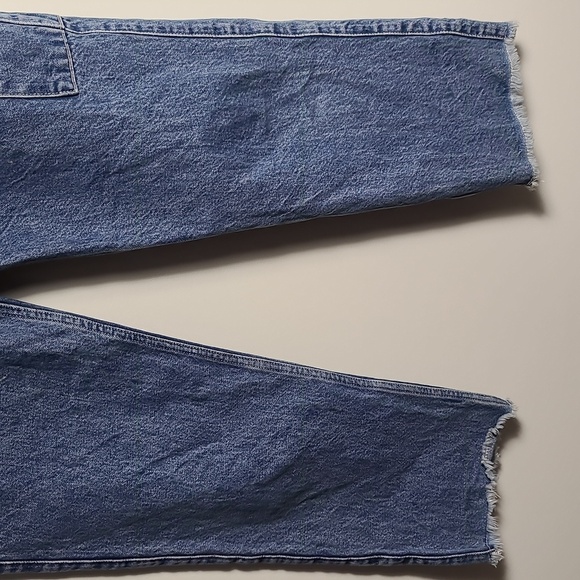 BA&SH Astel Jeans Straight Cut Offs in Indigo Size 2 - Picture 7 of 16